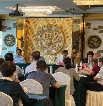 全国奶业振兴工作现场会在青召开